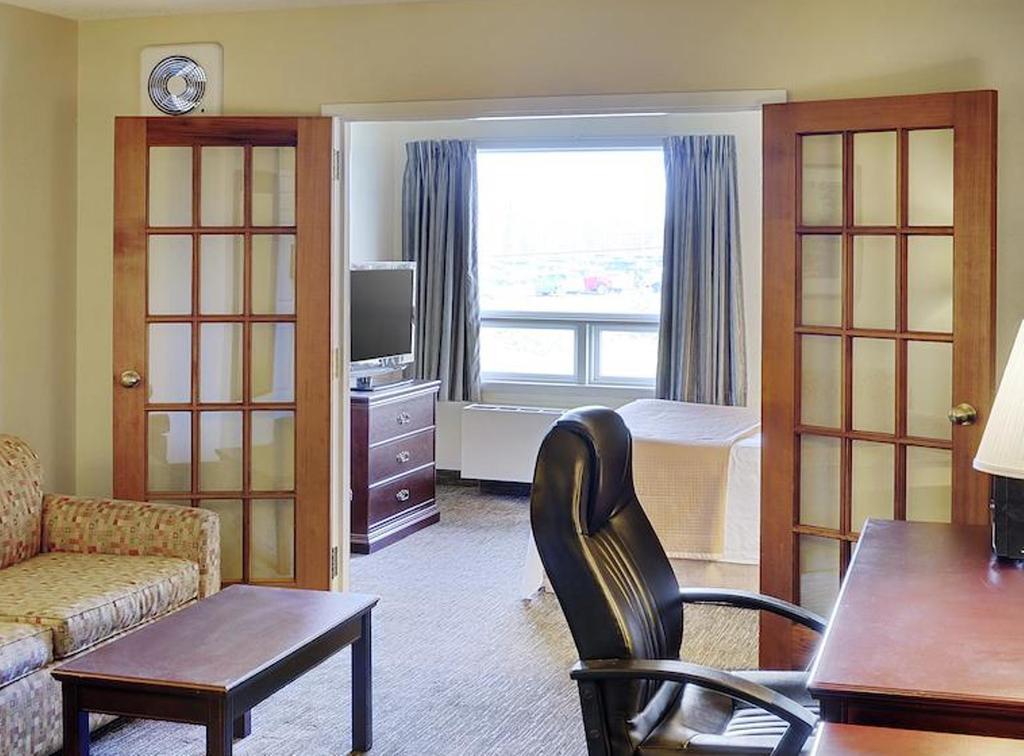 Travelodge Hotel By Wyndham Sudbury Exteriér fotografie