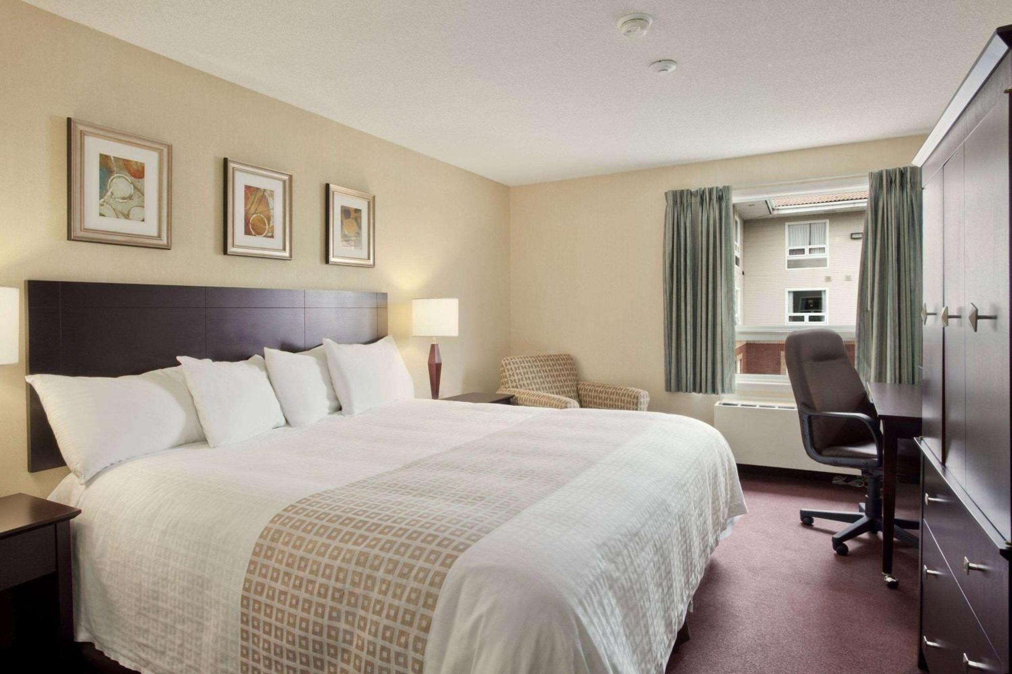 Travelodge Hotel By Wyndham Sudbury Exteriér fotografie